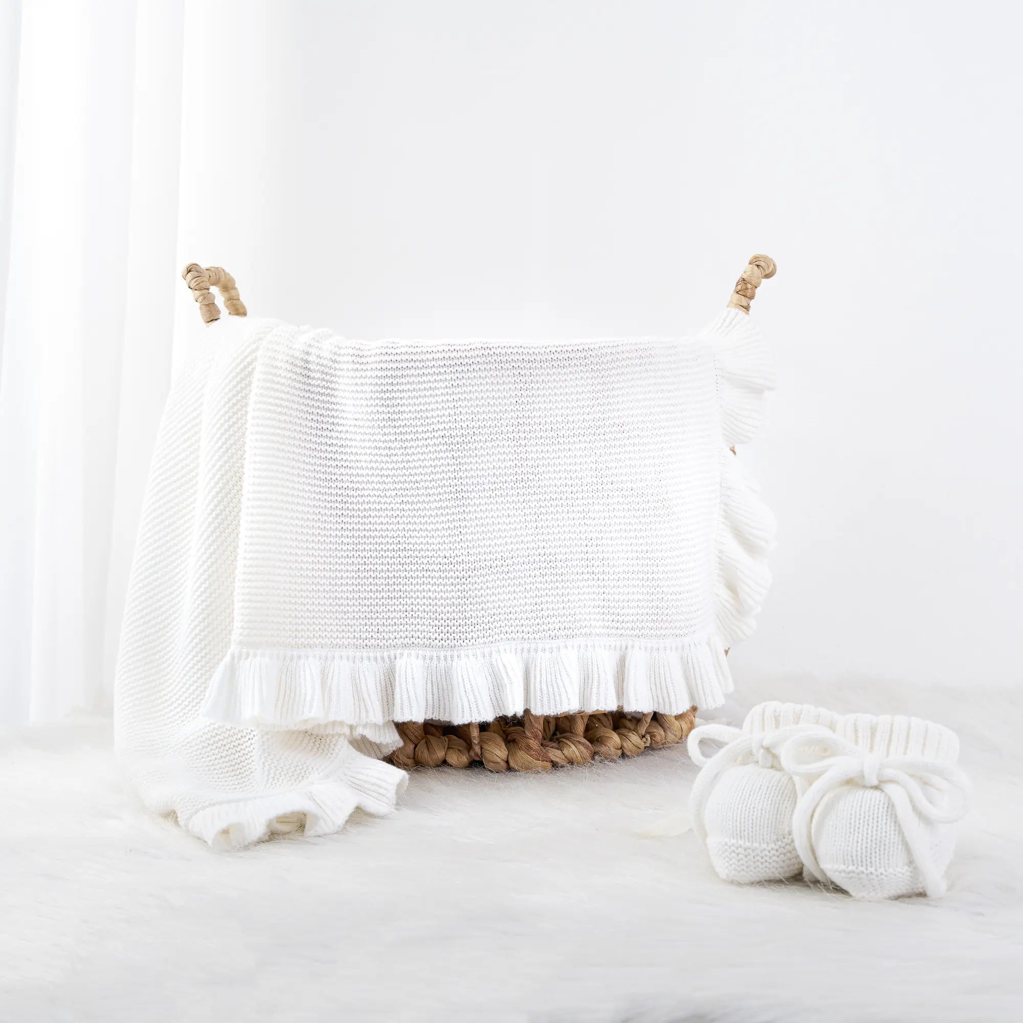 Ruffled Edge Knit Baby Blanket in White