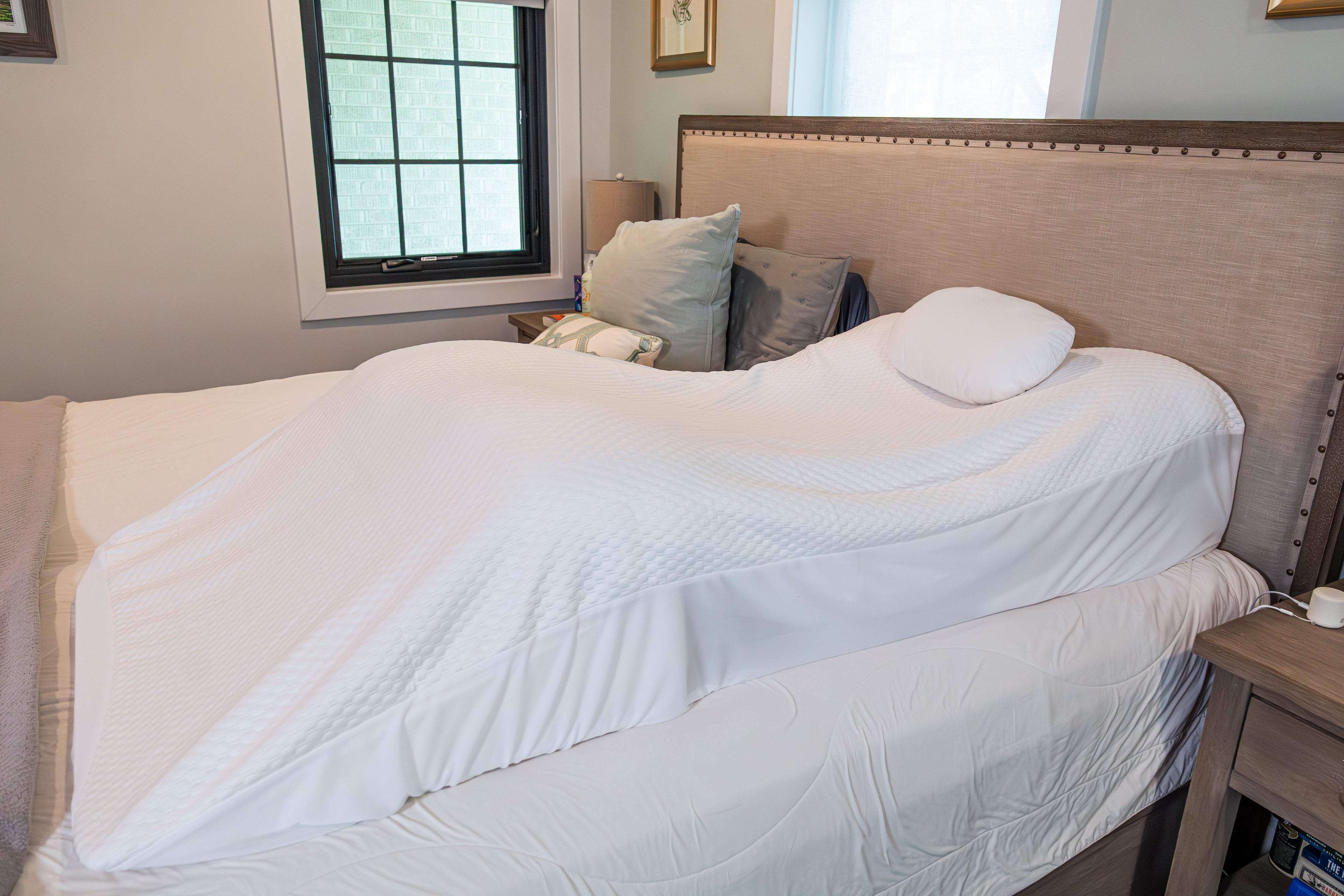 Cooling Fitted Sheet for the Sleep Again Pillow System