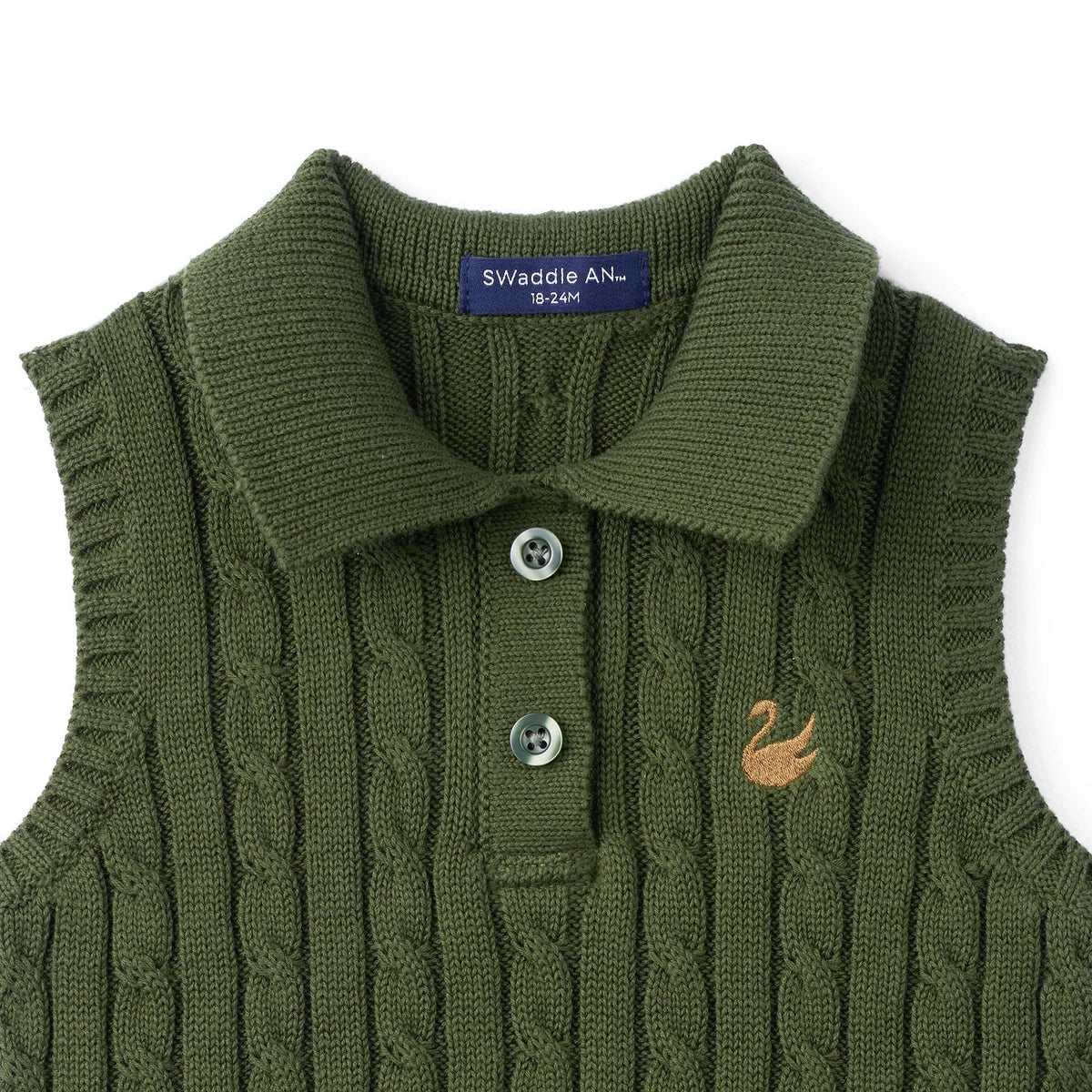 Cable Knit Sleeveless Polo Shirt in Forest Green