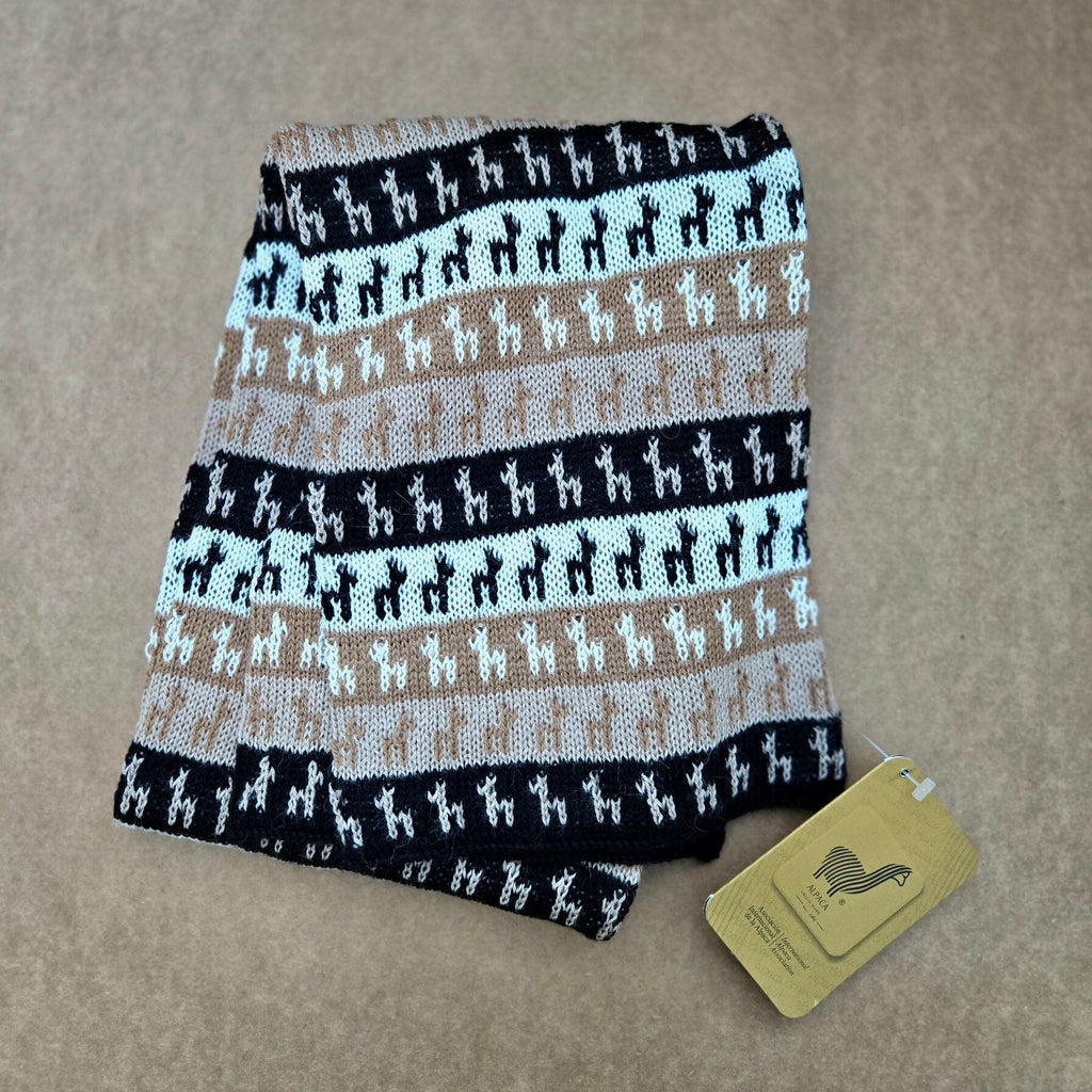 Alpacas on Alpaca Scarf