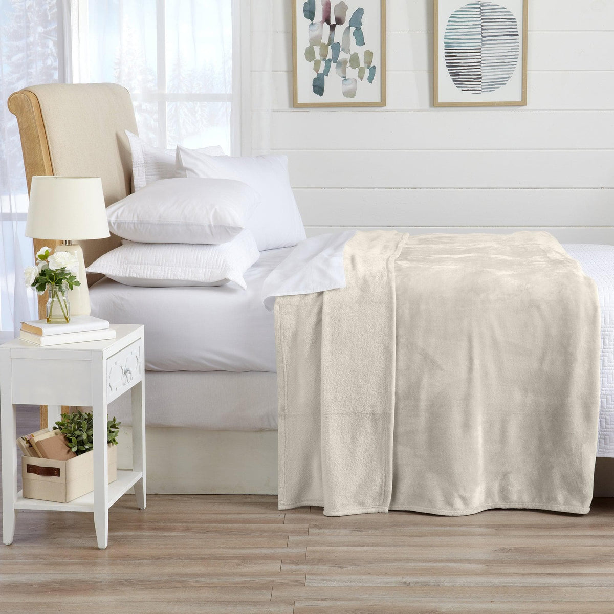 Velvet Plush Blanket - Avianna Collection